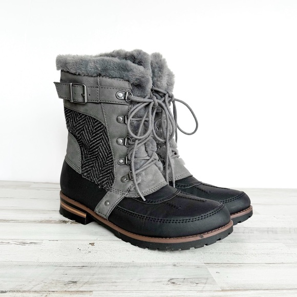 Rock & Candy Shoes - Rock & Candy Danlea Grey Faux Fur Lace Up Winter Snow Boots Women’s 8.5